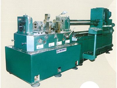 柴油機(jī)缸體主軸孔、凸輪軸孔精鏜組合機(jī)床